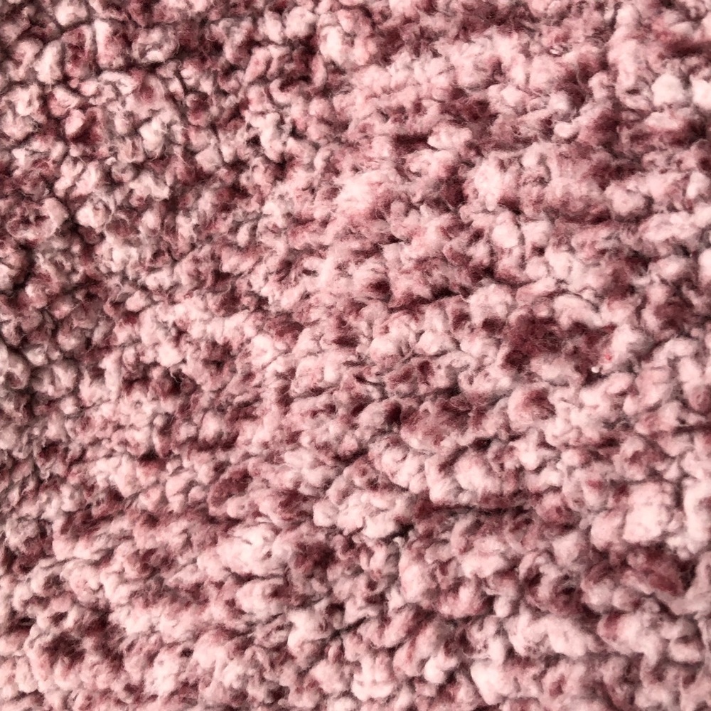 Cozy berry and white Sherpa sweatshirt - Picture 2 of 5